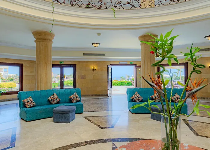 Royal Brayka Beach Resort